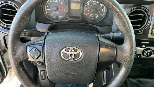 Used 2016 Toyota Tacoma SR w/ SR Convenience Package image 6