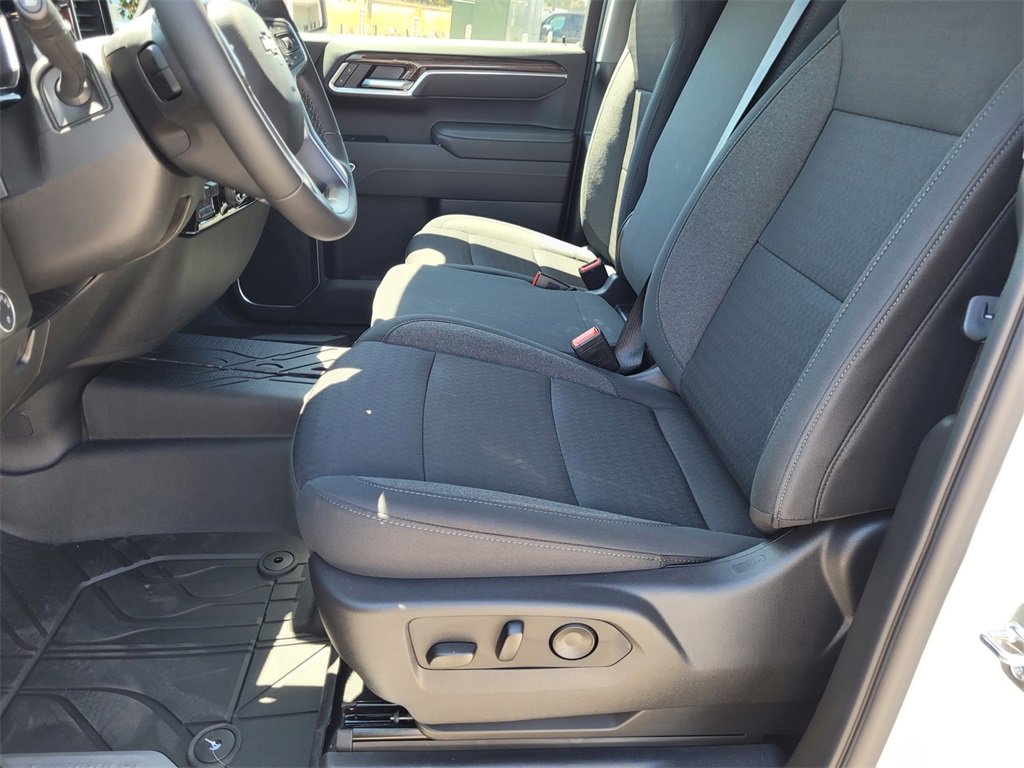 New 2025 Chevrolet Silverado 1500 LT w/ Safety Package image 10