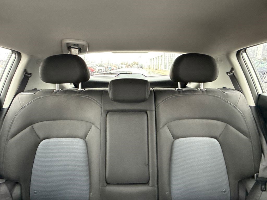 Used 2016 Kia Sportage LX image 18