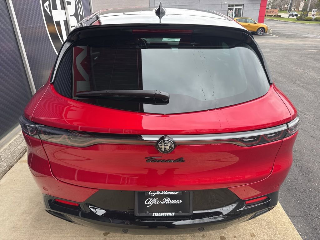 New 2026 Alfa Romeo Tonale Veloce w/ Quick Order Package 23H Volce image 7