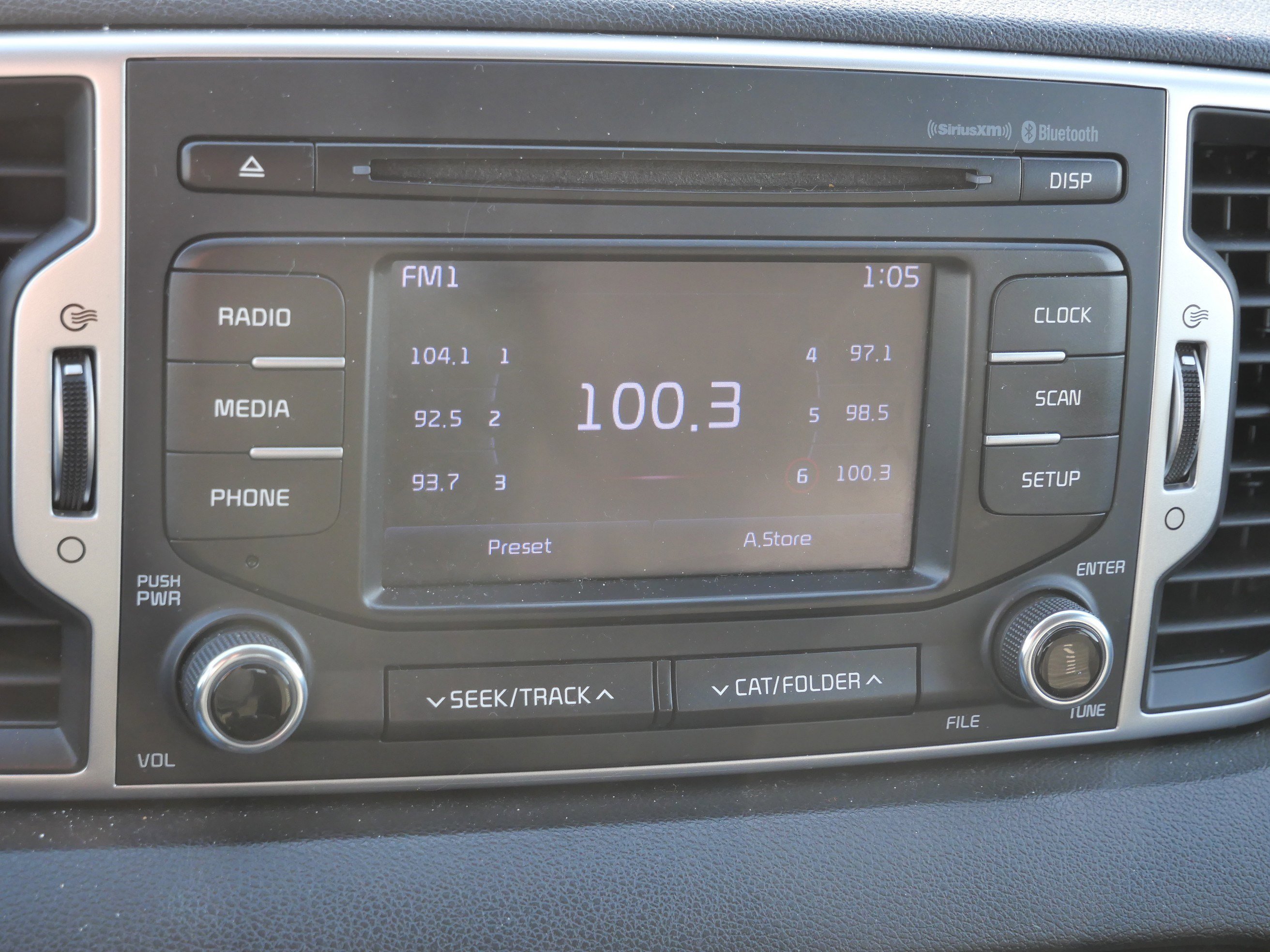 Used 2018 Kia Sportage LX image 23