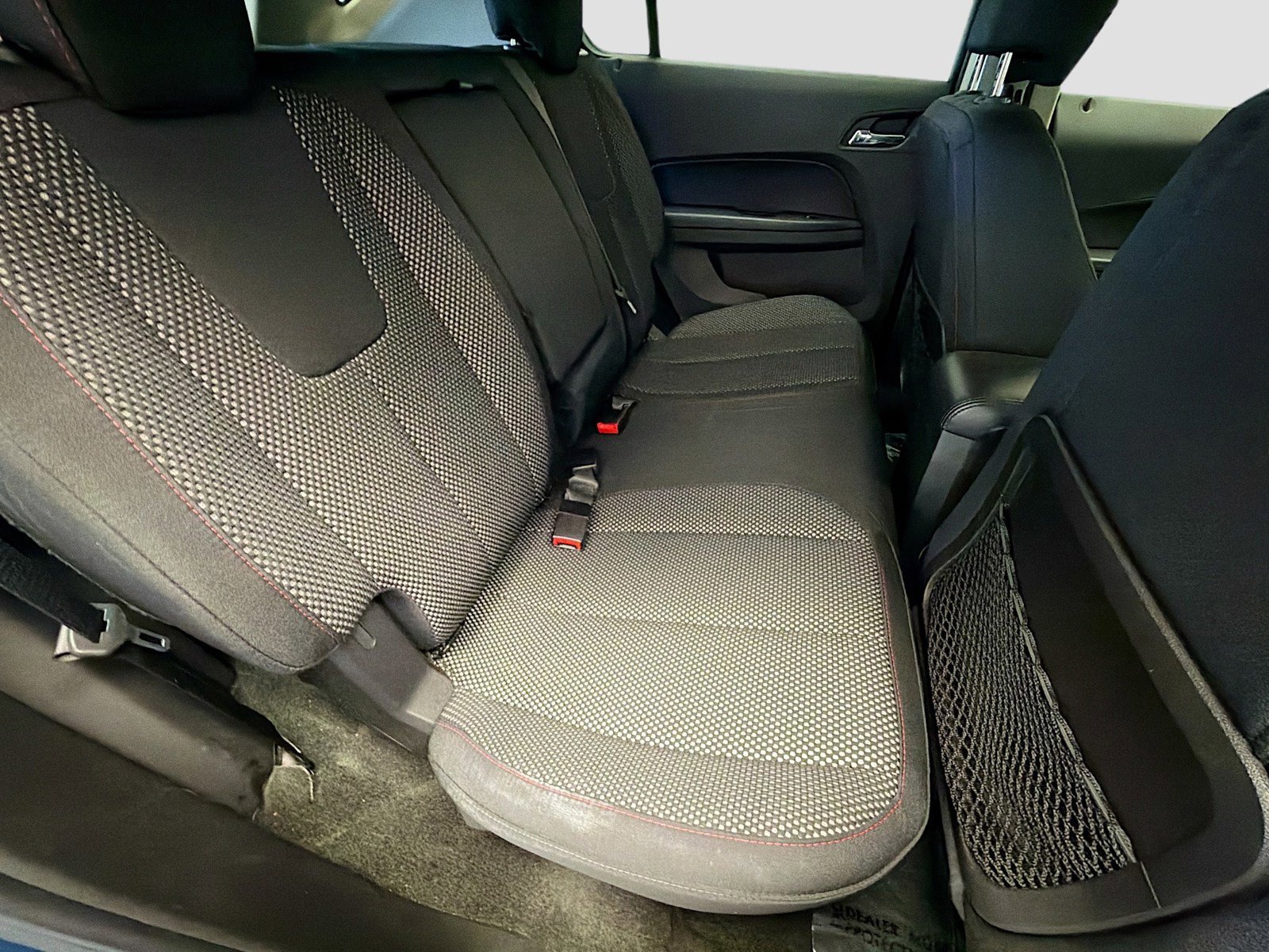 Used 2017 Chevrolet Equinox LT FWD image 13
