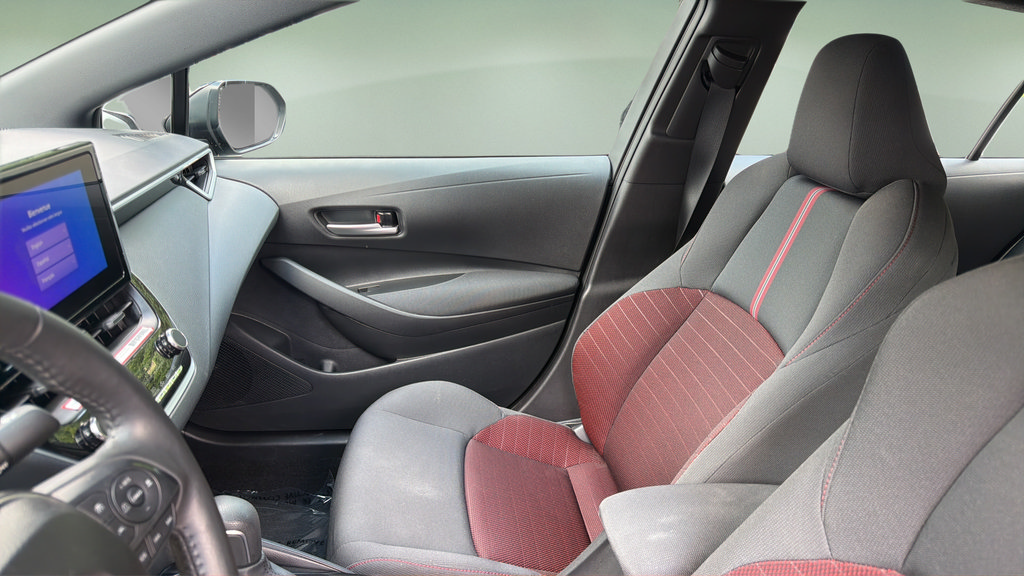 Used 2026 Toyota Corolla SE FWD image 12