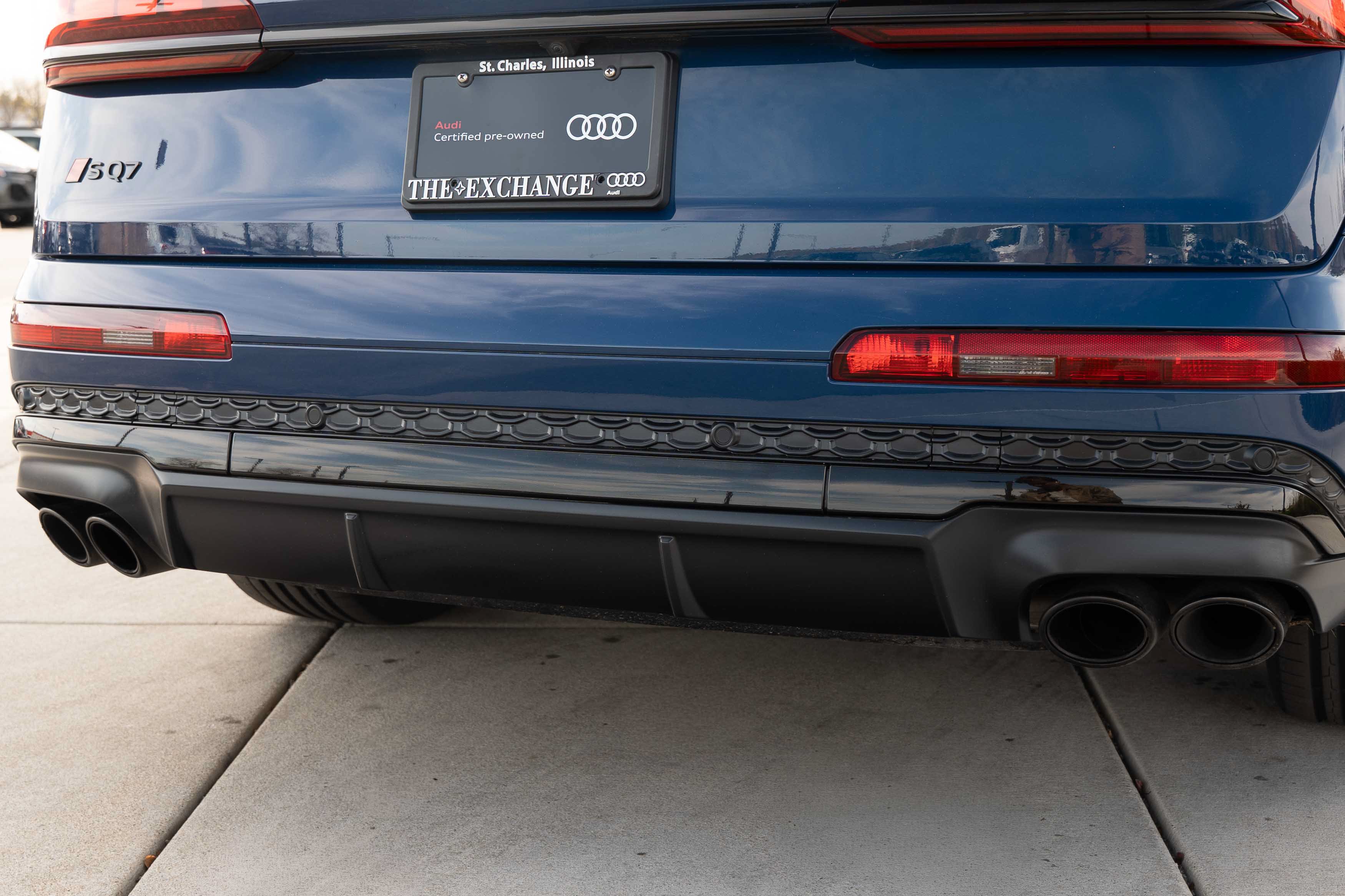 Certified 2025 Audi SQ7 Prestige AWD/4WD image 34