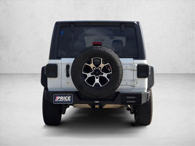 Used 2018 Jeep Wrangler Unlimited Sahara AWD/4WD image 6