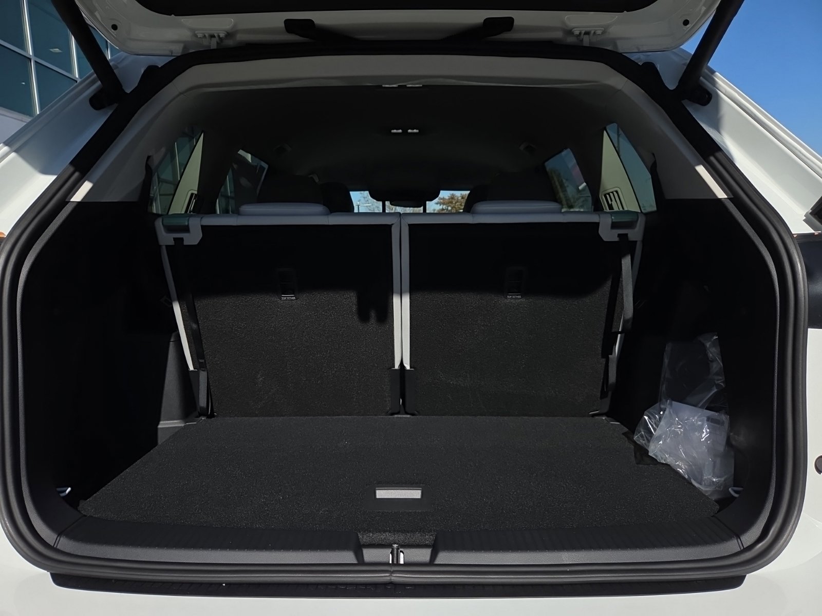 New 2027 Volkswagen Atlas SE AWD/4WD image 9