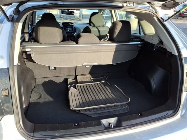 Used 2017 Subaru Impreza 2.0i Premium image 20