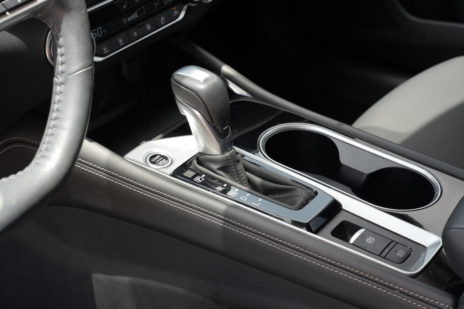 Used 2022 Nissan Altima 2.5 SL FWD image 14