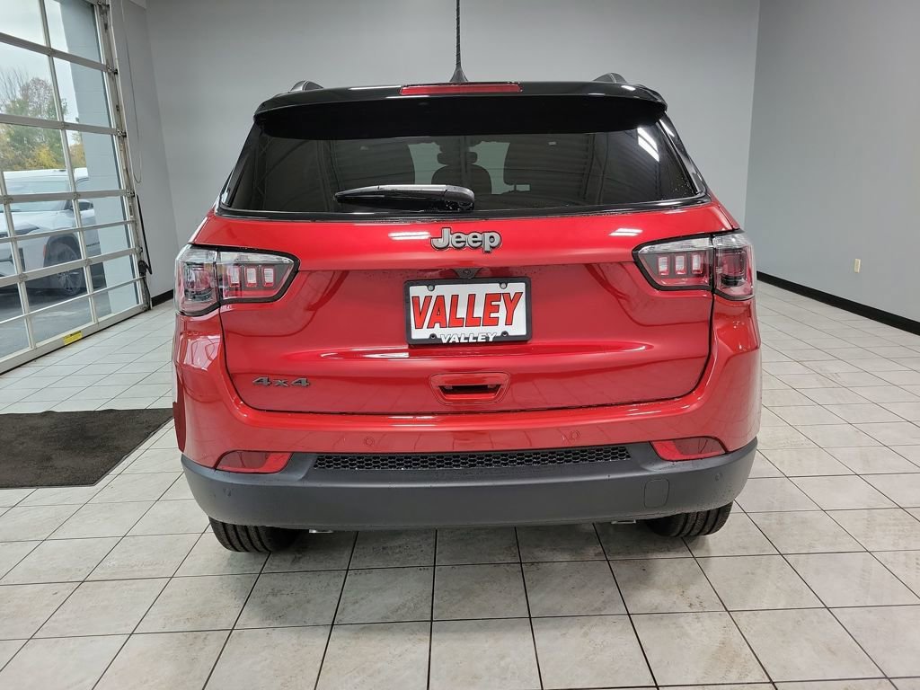 New 2026 Jeep Compass Limited image 5