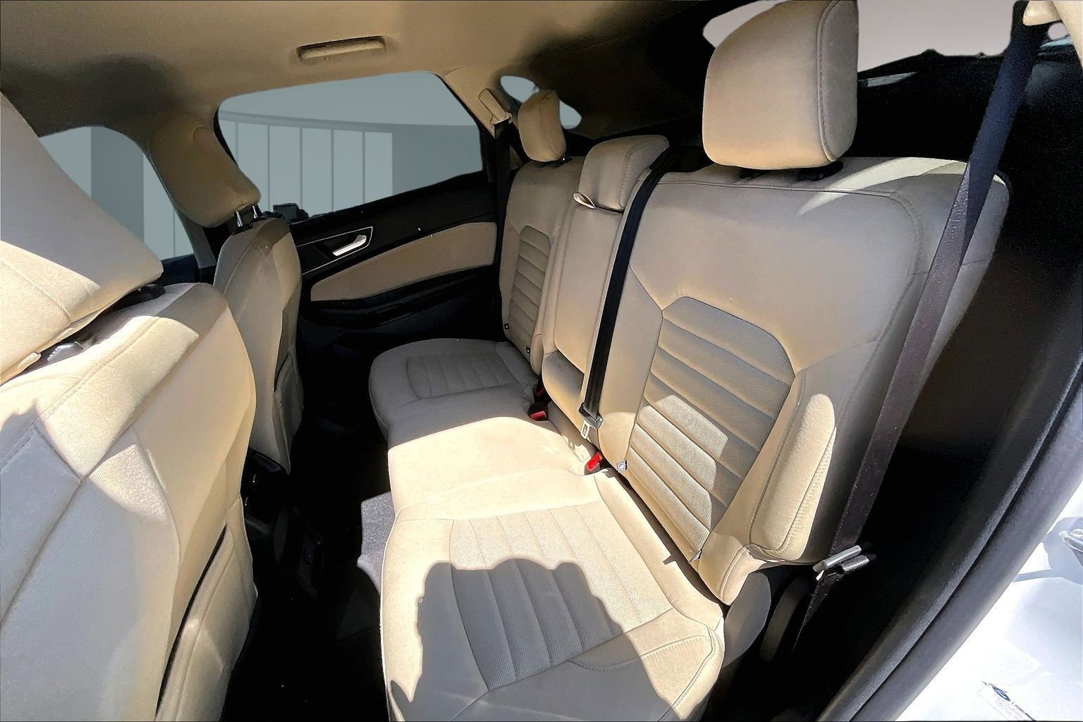 Used 2024 Ford Edge SE image 22