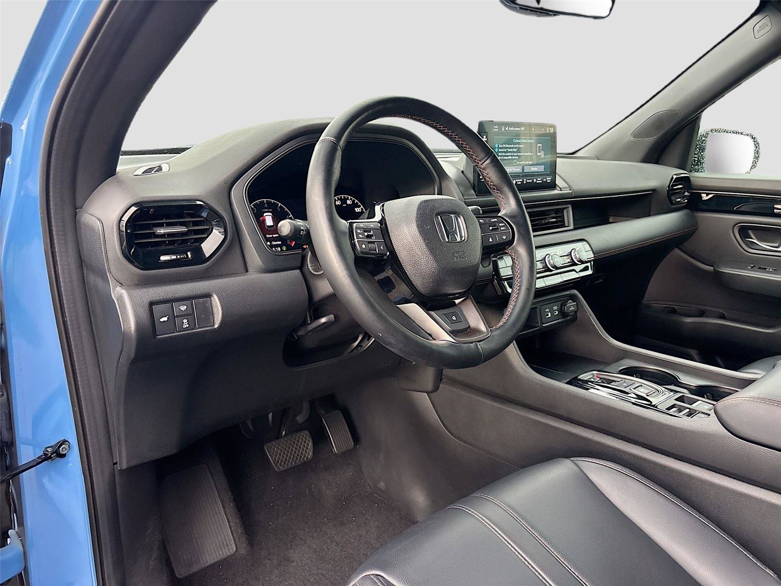 Certified 2023 Honda Pilot TrailSport image 10