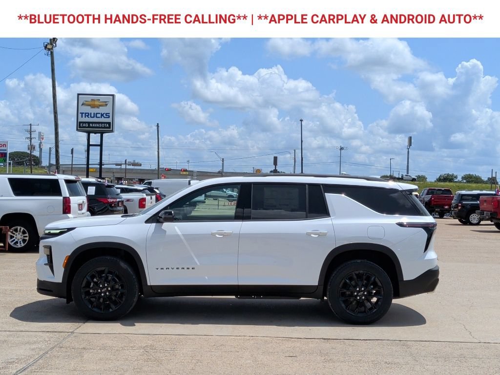 New 2026 Chevrolet Traverse LT w/ Midnight/Sport Edition FWD image 5