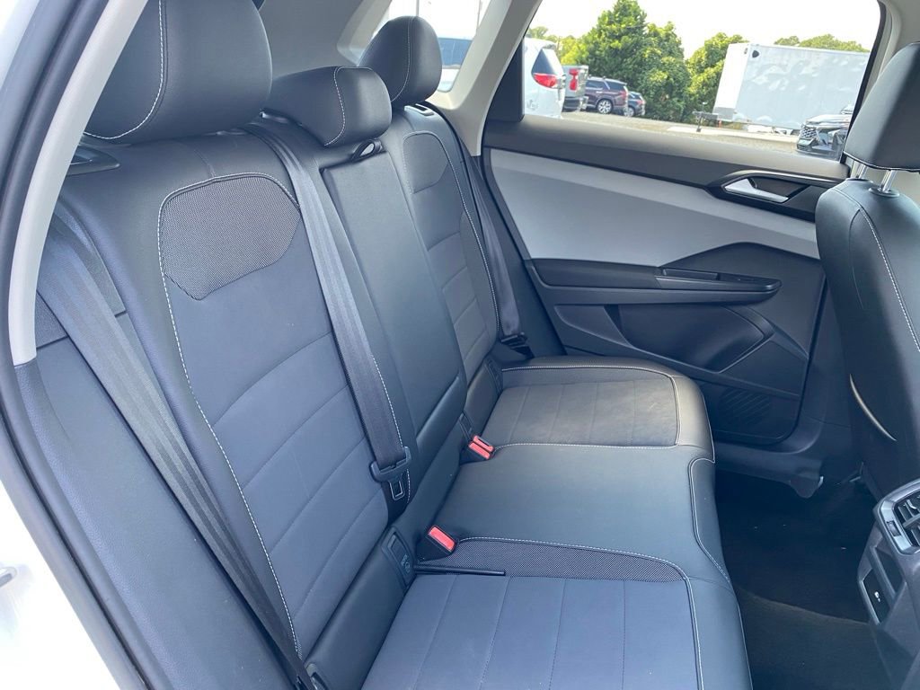 Used 2023 Volkswagen Taos SE image 20