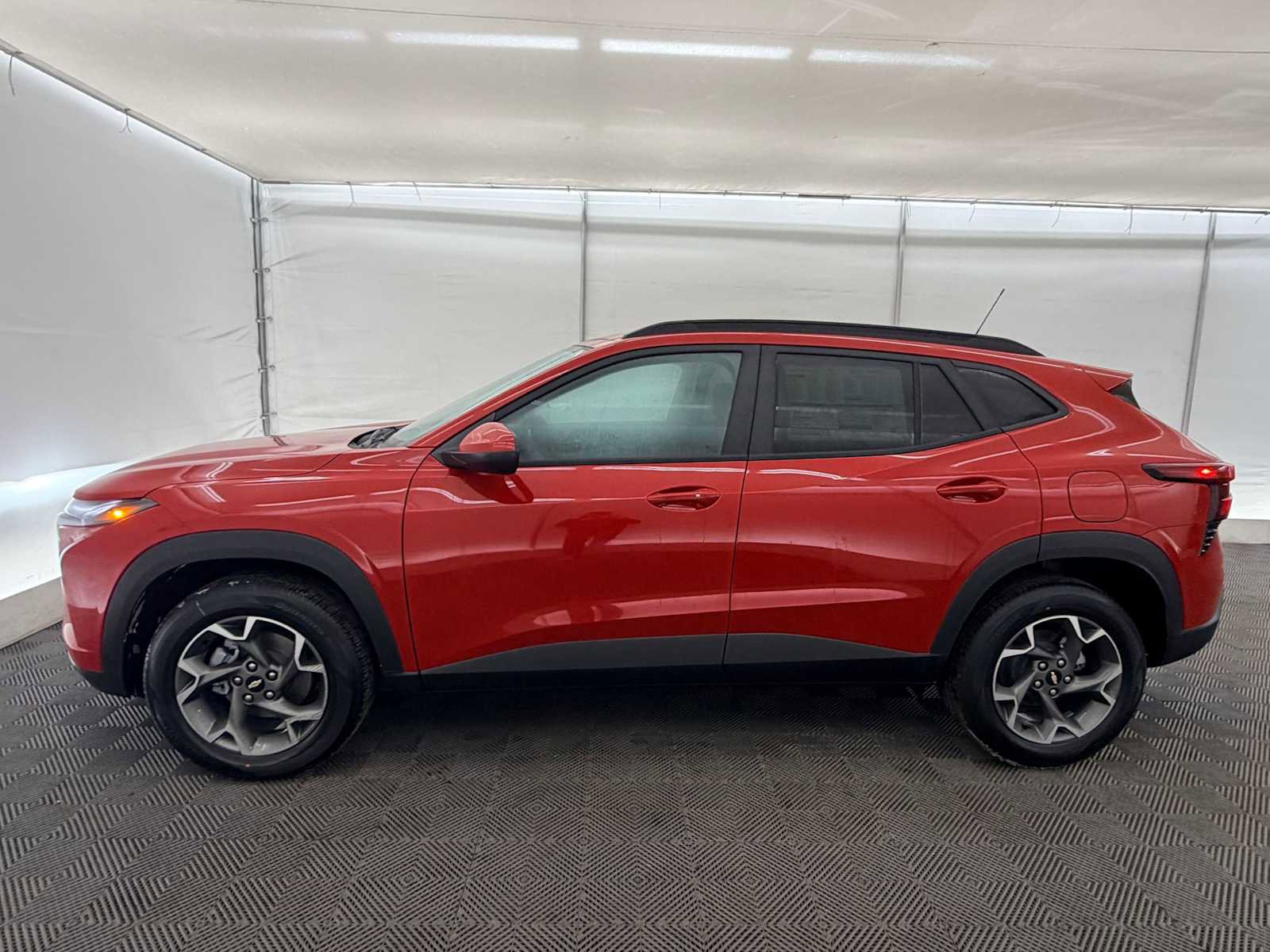 New 2026 Chevrolet Trax LT w/ Driver Confidence Package image 3