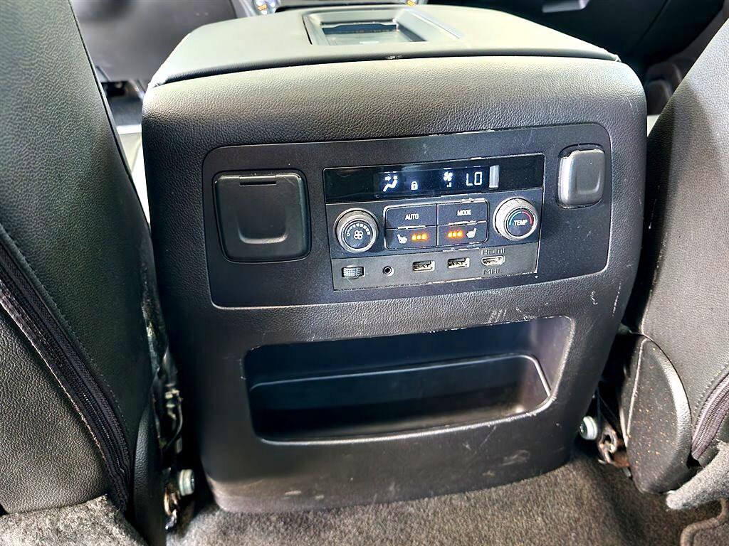 Used 2017 Chevrolet Tahoe Premier image 29