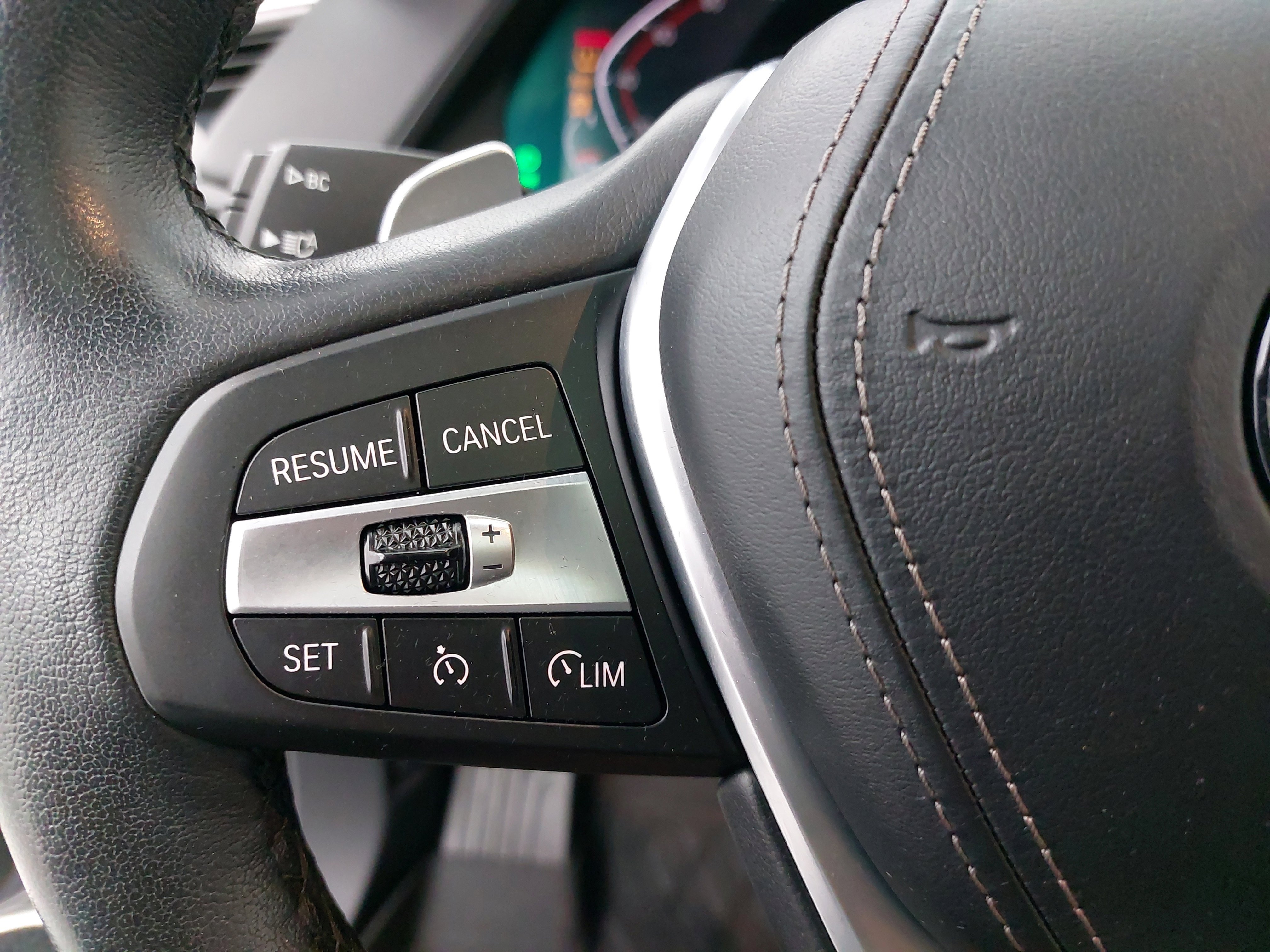 Used 2022 BMW X5 xDrive40i w/ Premium Package image 19