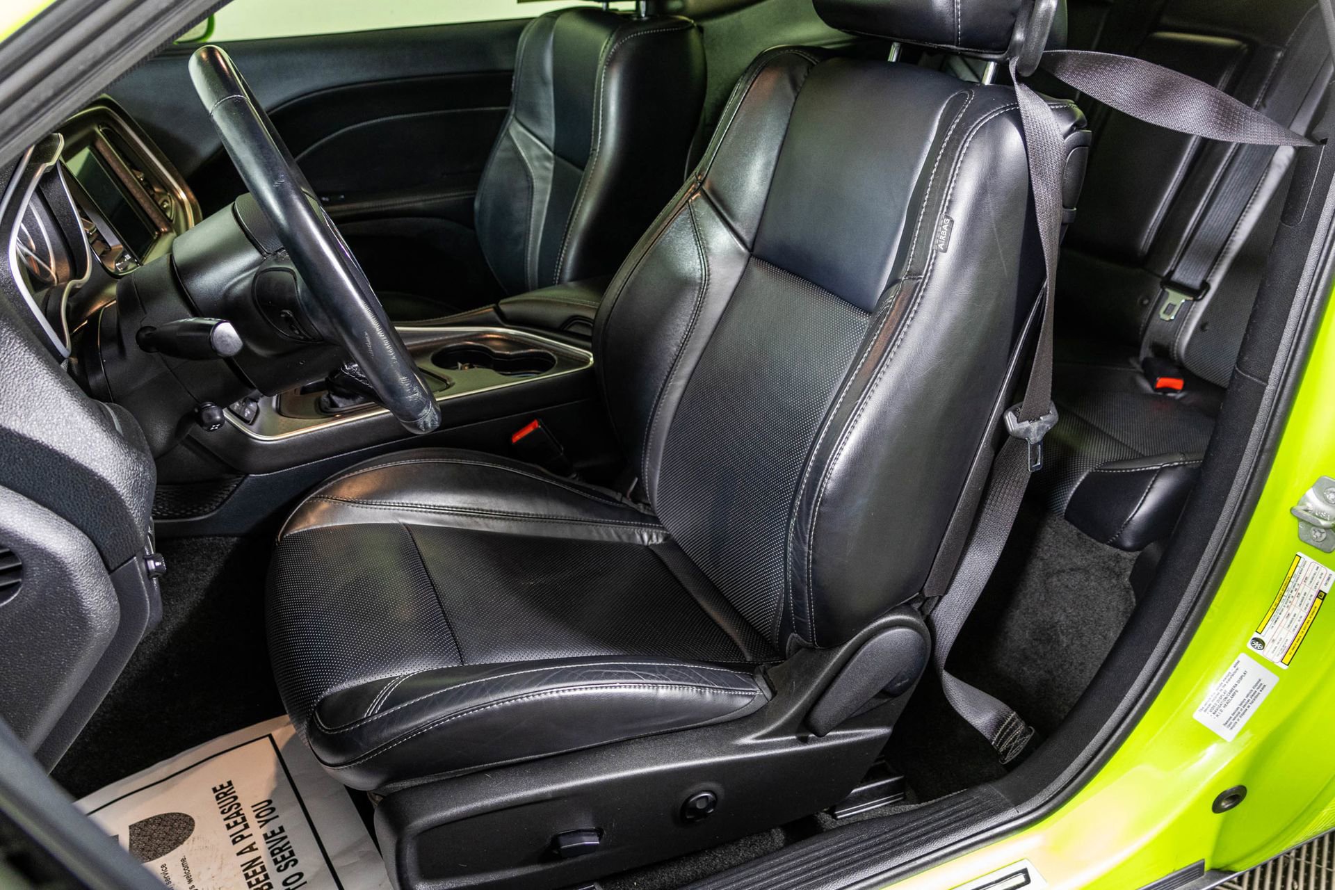 Used 2015 Dodge Challenger R/T Plus RWD image 24