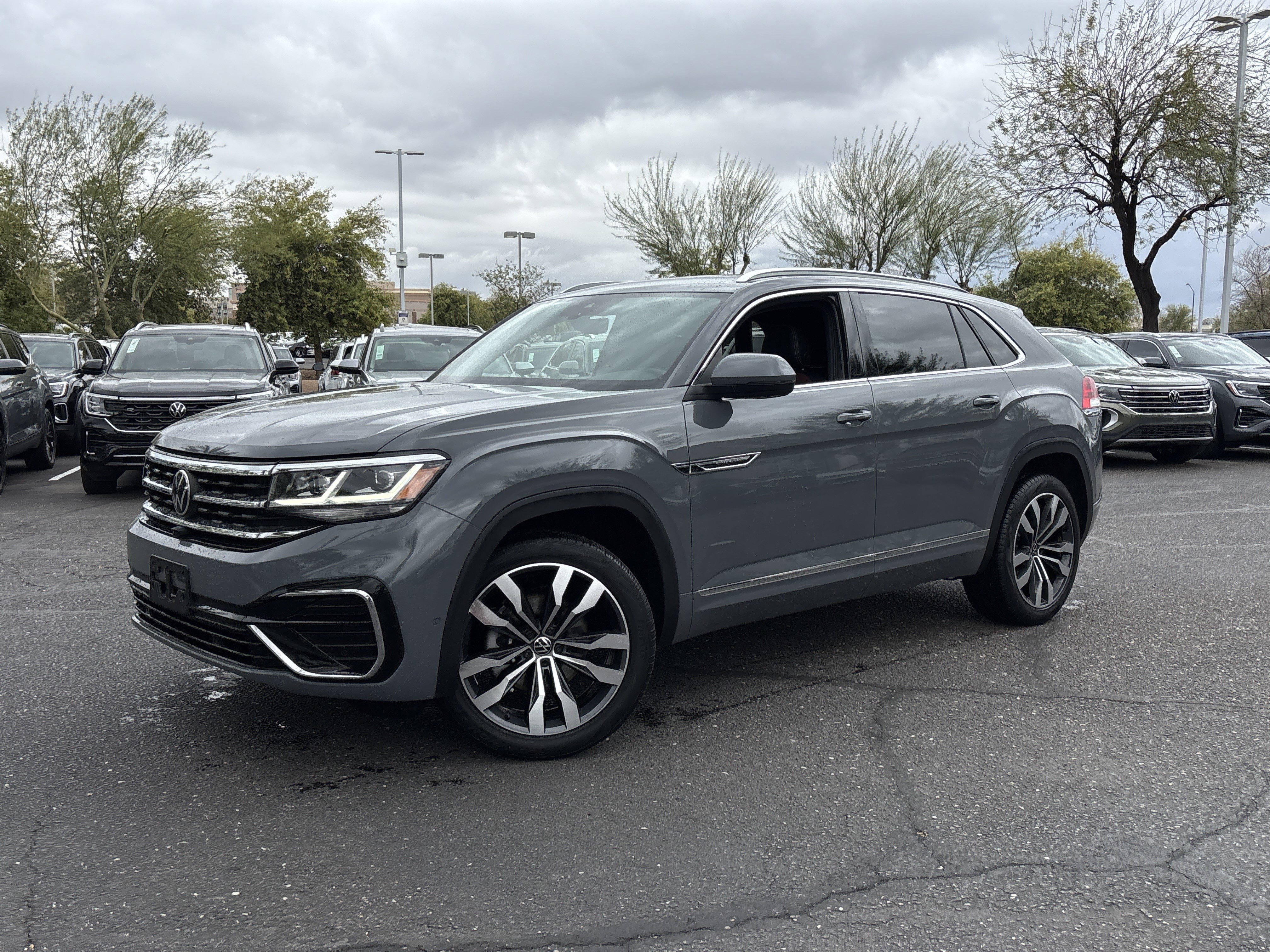Used 2023 Volkswagen Atlas Cross Sport SEL Premium R-Line image 31