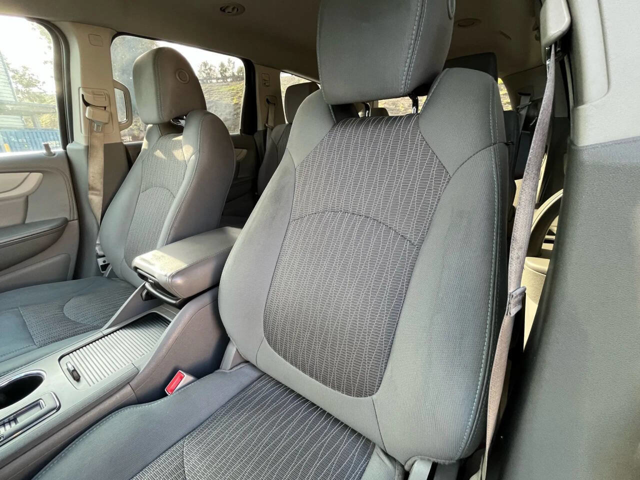 Used 2016 Chevrolet Traverse LS image 16