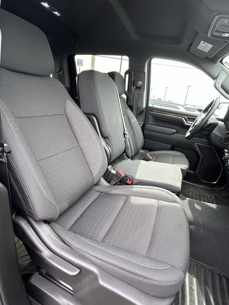 Used 2025 Chevrolet Silverado 1500 LT image 20