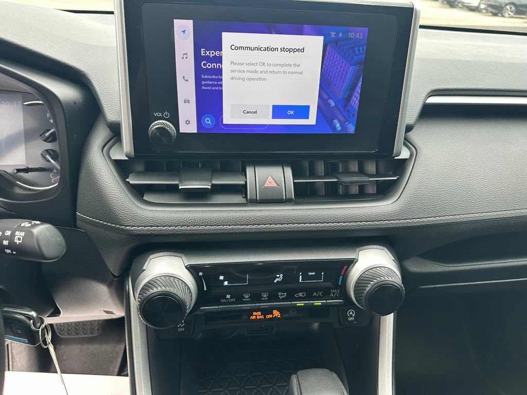 Used 2024 Toyota RAV4 LE FWD image 14