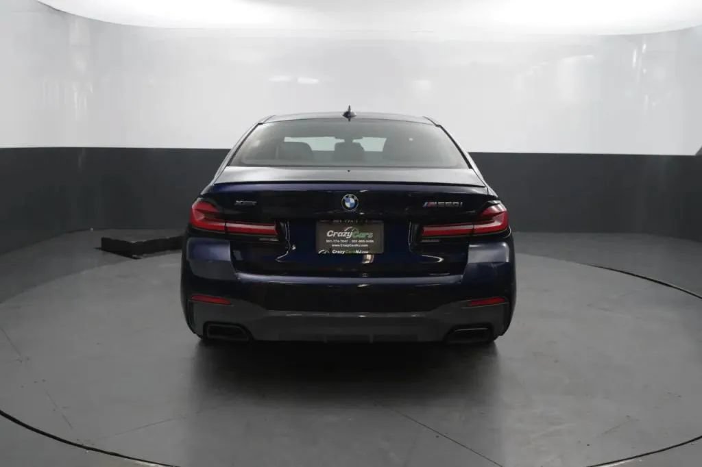 Used 2021 BMW M550i xDrive w/ Executive Package AWD/4WD image 4