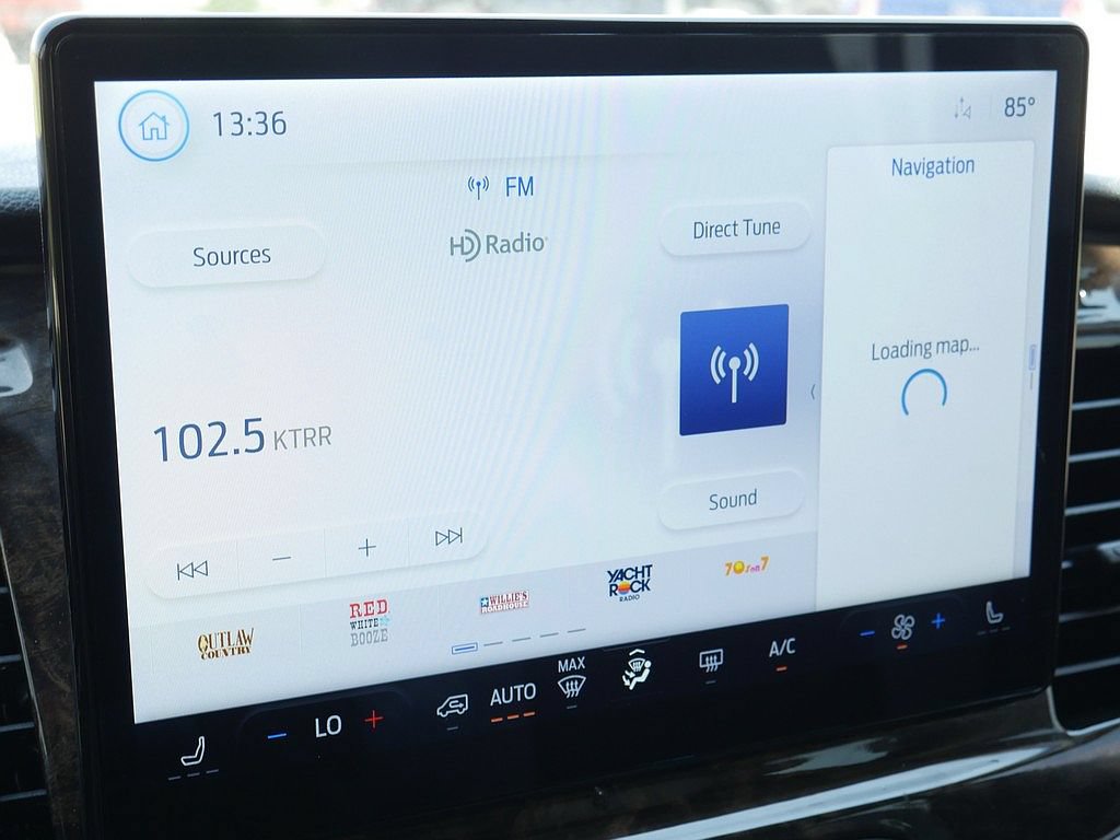 Used 2022 Ford Transit 150 Low Roof AWD image 39