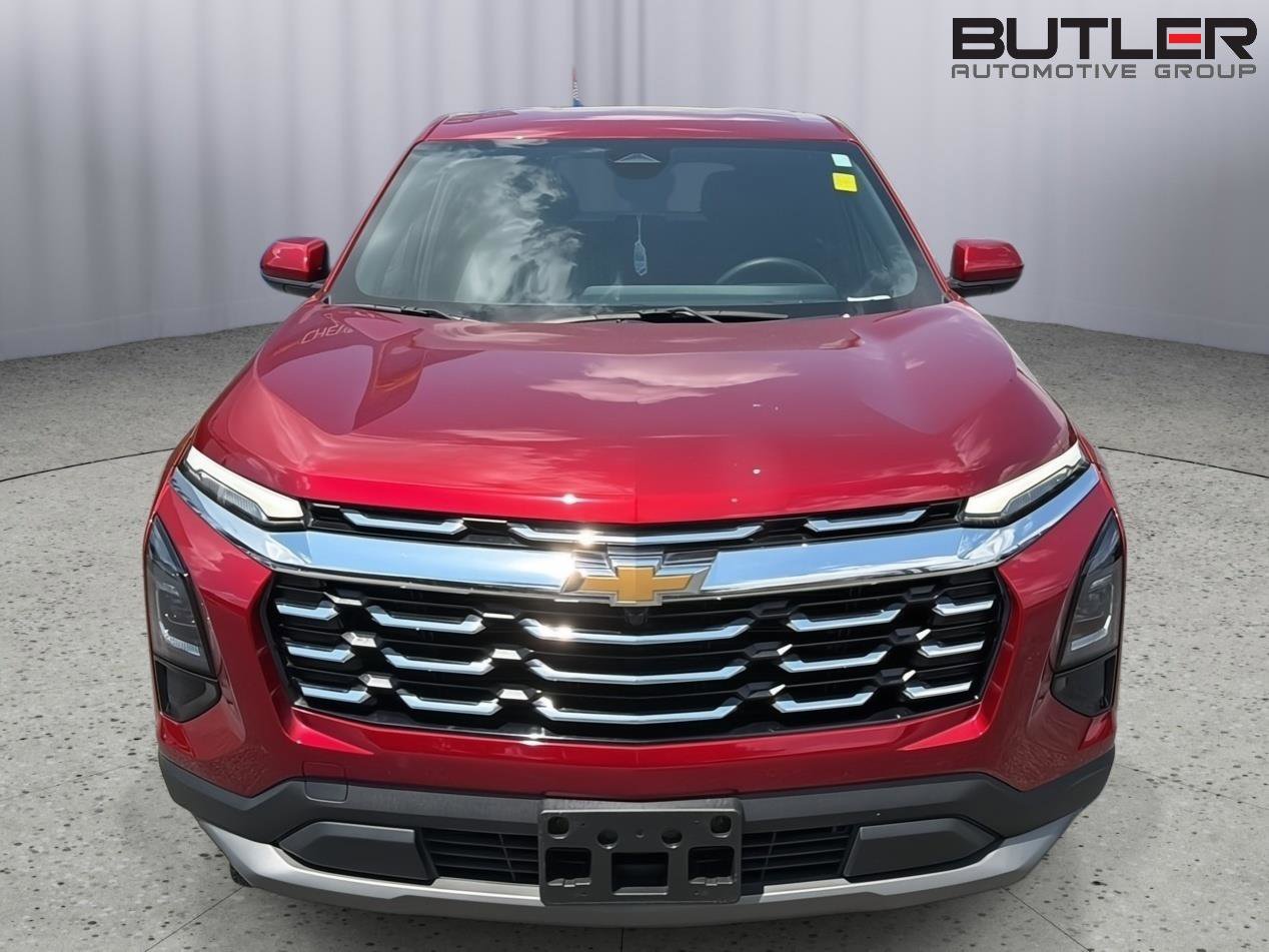 Used 2025 Chevrolet Equinox LT FWD image 9