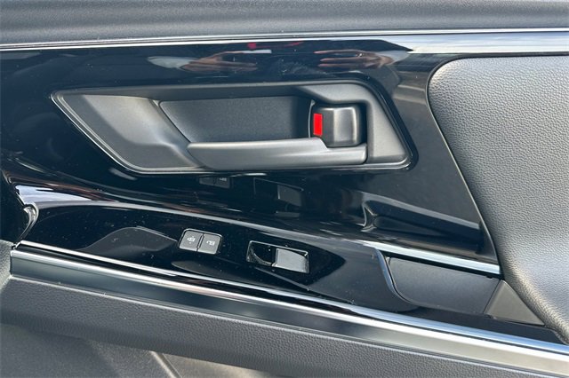 Certified 2023 Subaru Solterra AWD image 20