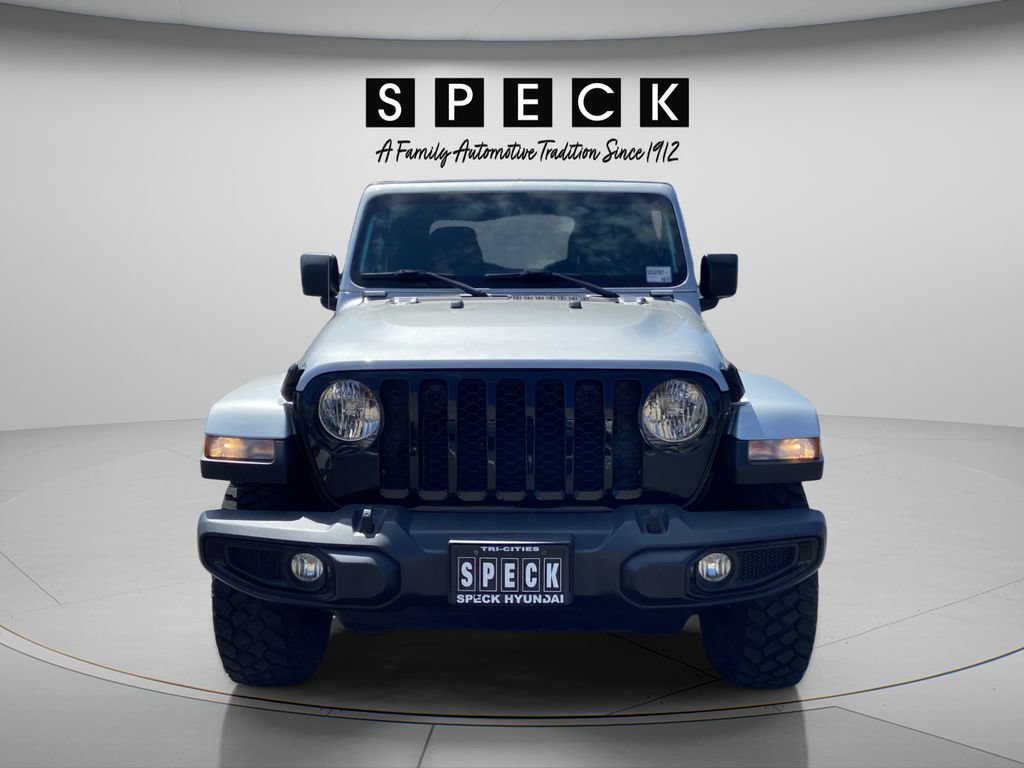 Used 2023 Jeep Gladiator Sport AWD/4WD image 5