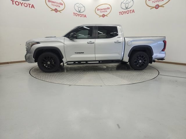 Used 2024 Toyota Tundra Limited AWD/4WD image 5