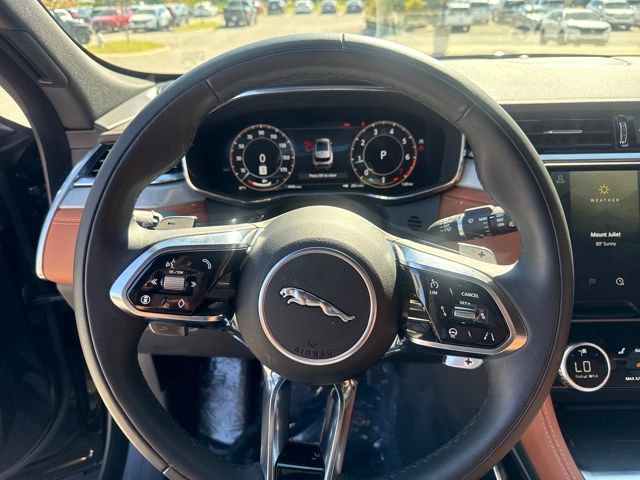 Used 2026 Jaguar F-PACE R-Dynamic S image 11