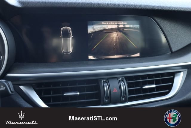 Used 2023 Alfa Romeo Stelvio Ti image 18