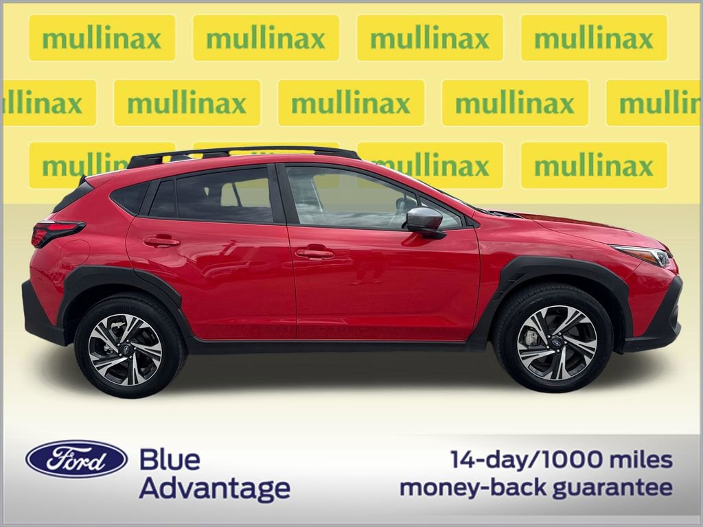 Used 2024 Subaru Crosstrek 2.0i Premium AWD/4WD image 2