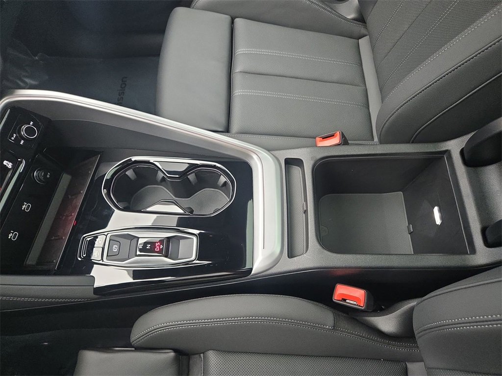 New 2025 Audi Q5 Premium Plus image 21