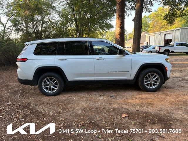 Used 2021 Jeep Grand Cherokee L Laredo w/ Luxury Tech Group I RWD image 12