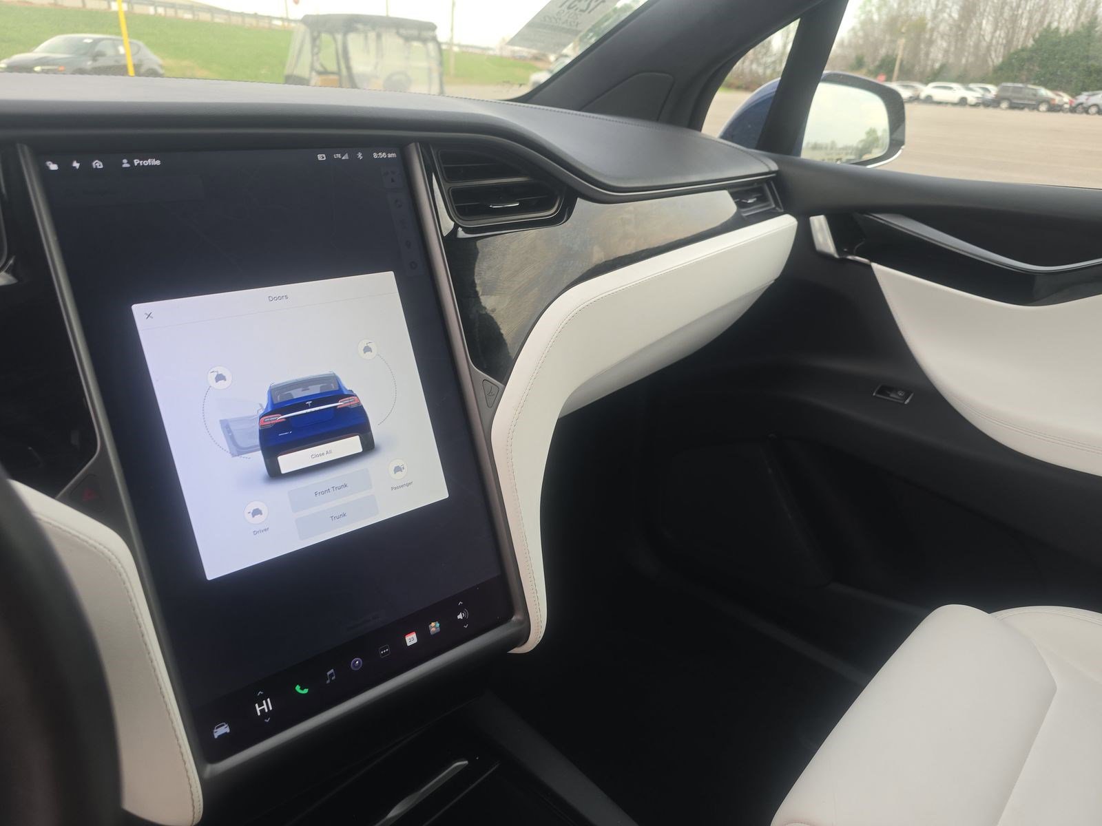 Used 2019 Tesla Model X Long Range image 12