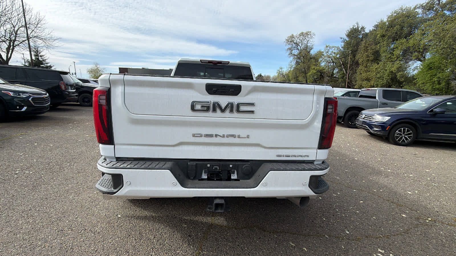 Used 2025 GMC Sierra 3500 Denali Ultimate image 6