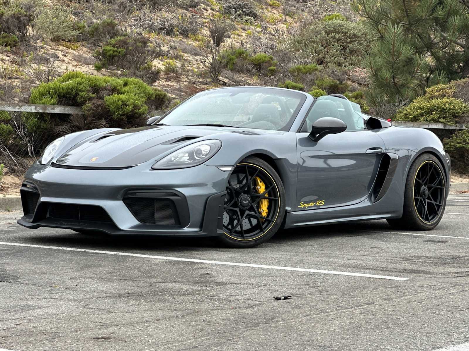 Certified 2025 Porsche 718 Boxster Spyder RS image 1