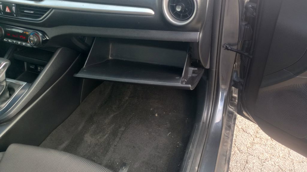 Used 2019 Kia Forte LXS image 26