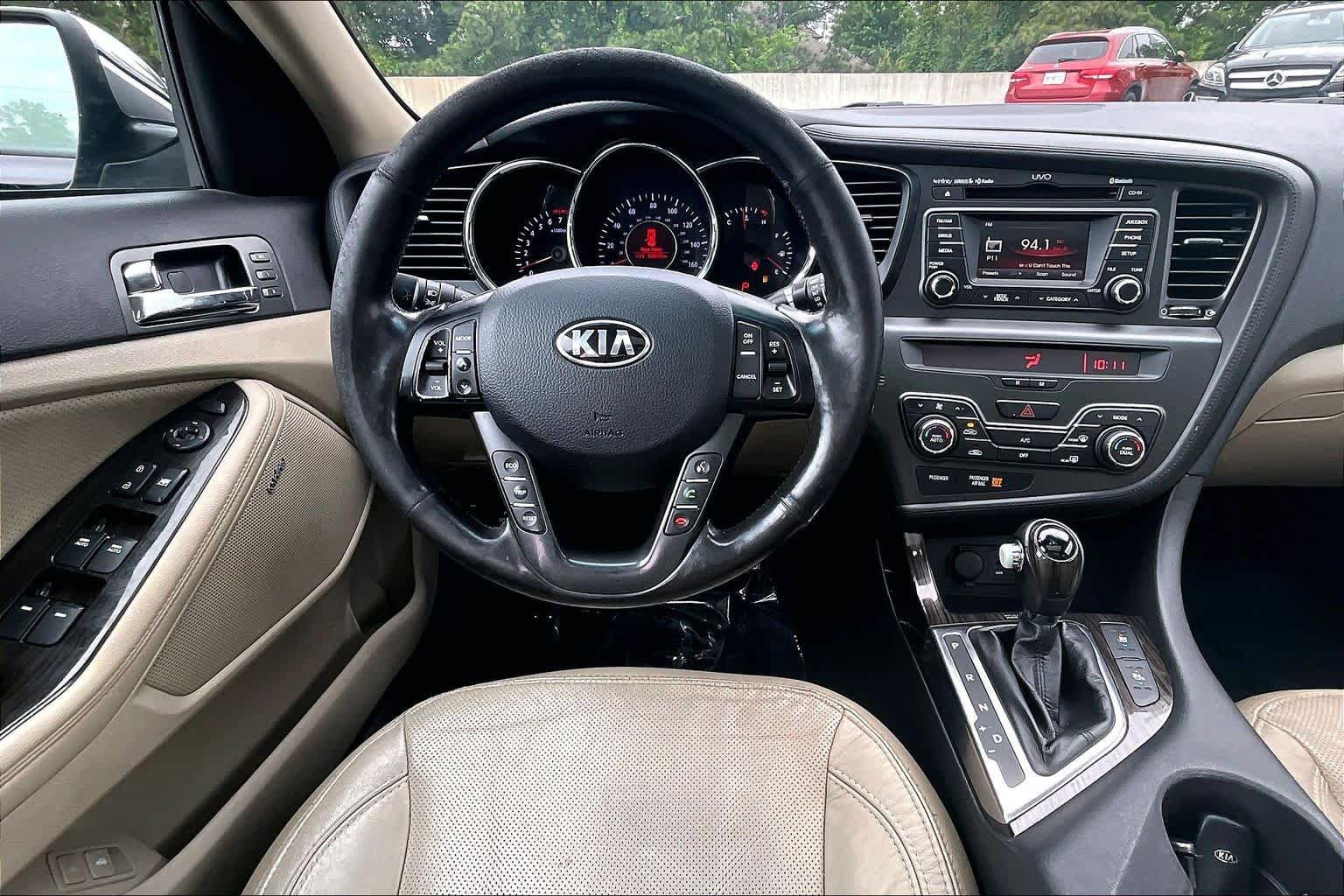 Used 2013 Kia Optima EX w/ Premium Pkg FWD image 6