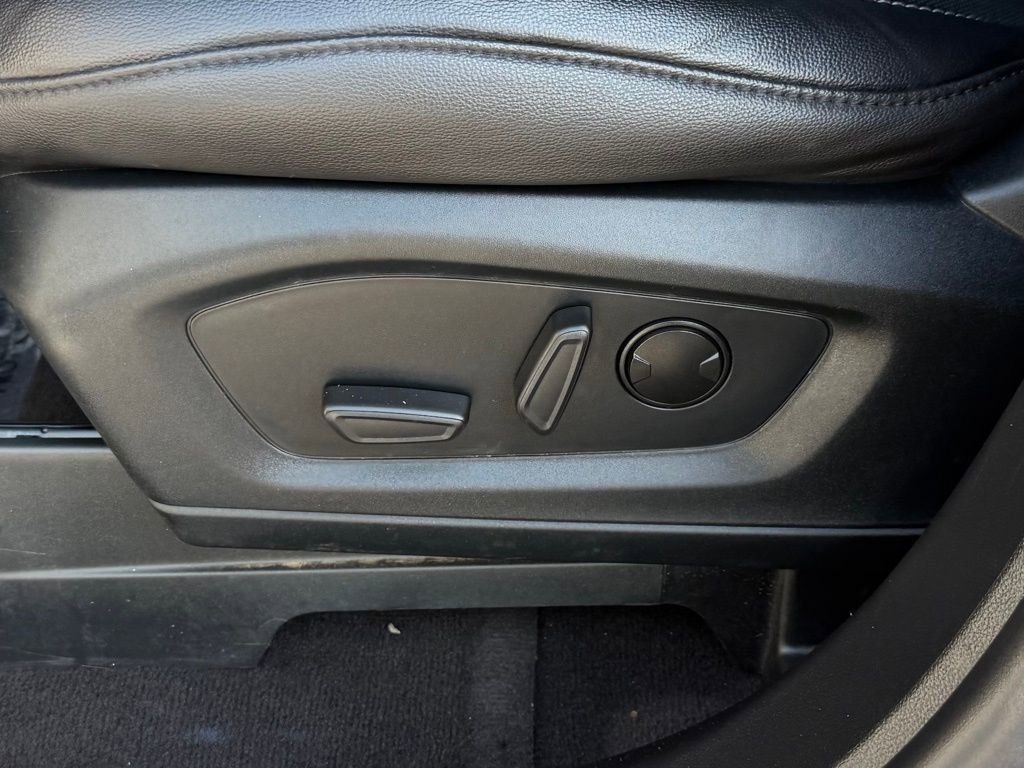 Certified 2023 Ford Explorer Limited image 18
