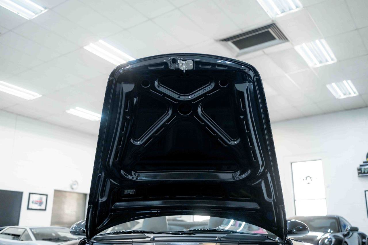 Used 2011 Porsche 911 Turbo S image 81