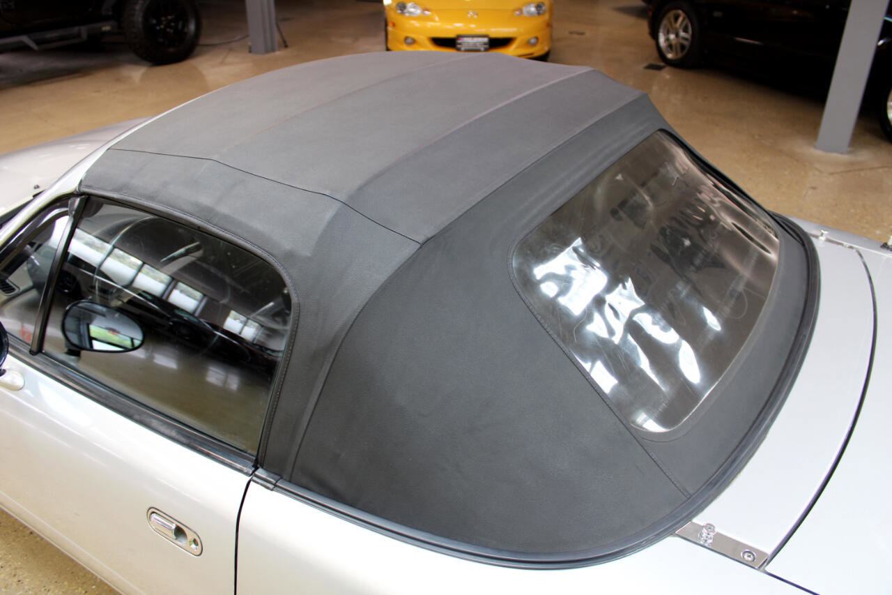 Used 1991 MAZDA MX-5 Miata image 23