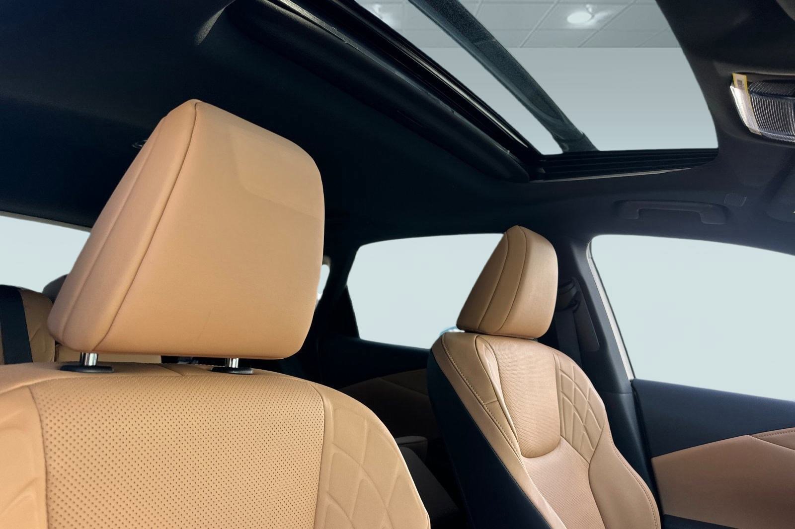 New 2026 Lexus RX 350h image 14