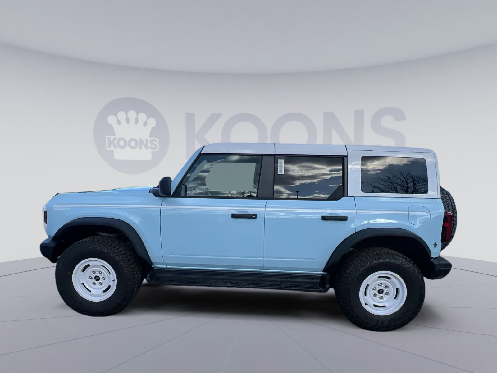 New 2025 Ford Bronco Heritage Edition image 2