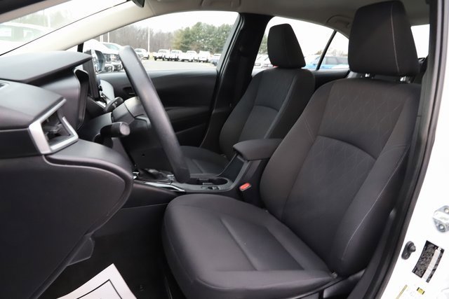 Used 2024 Toyota Corolla LE image 11