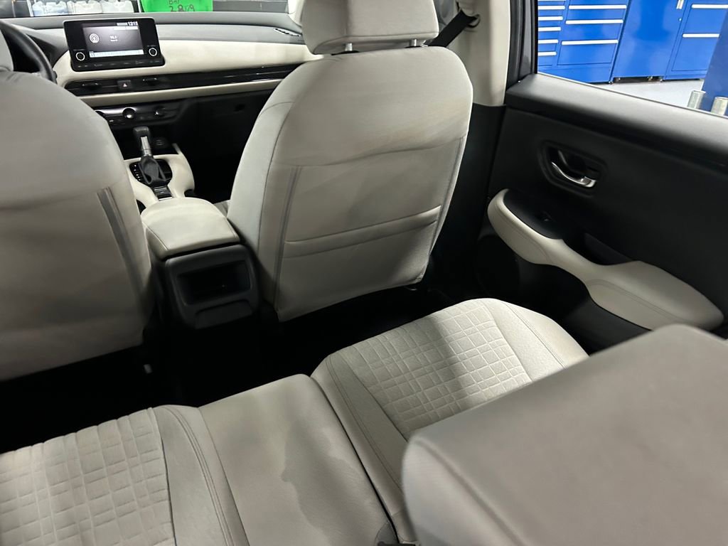 Used 2023 Honda HR-V LX image 23