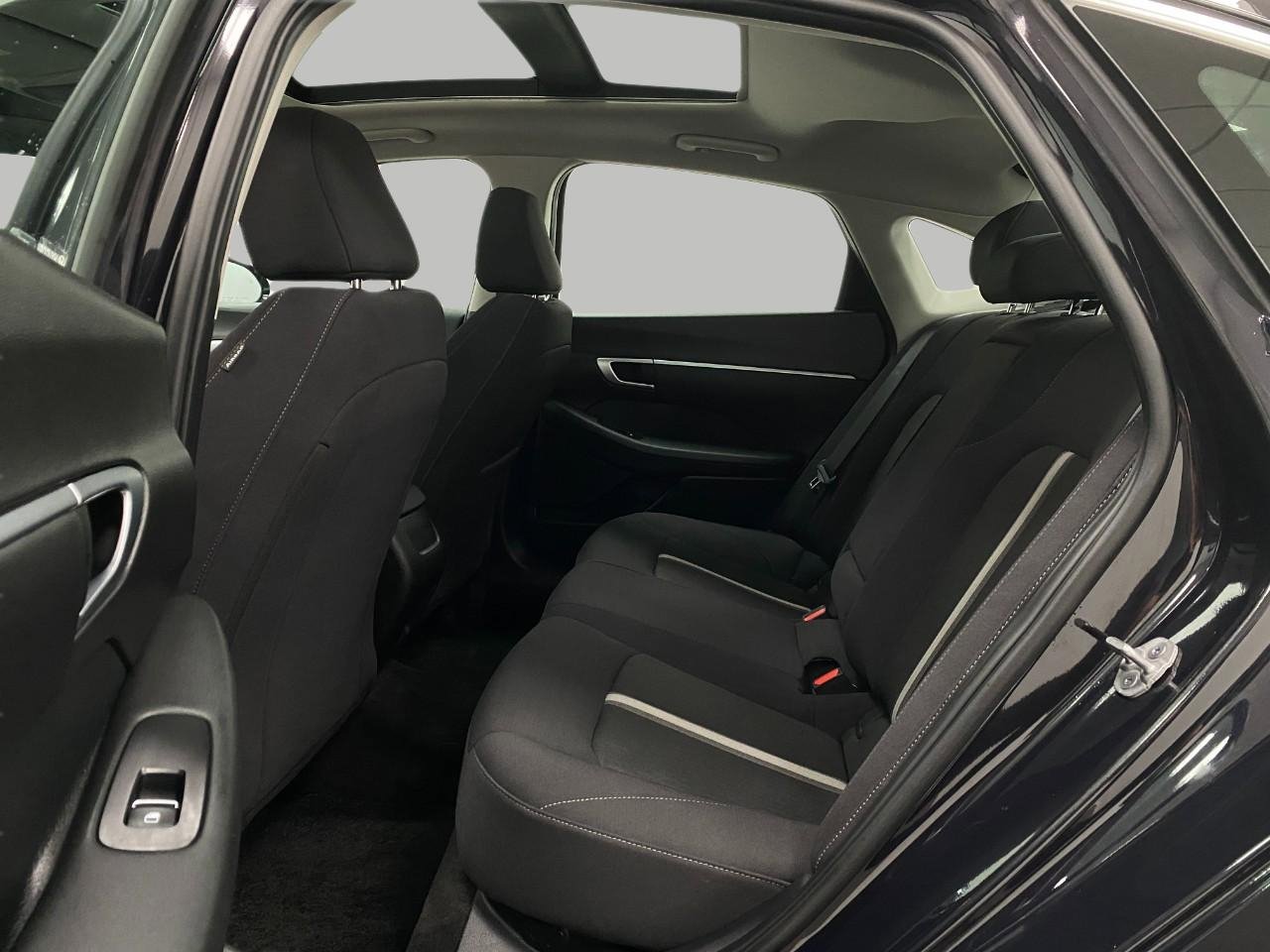 Certified 2024 Hyundai Sonata SEL w/ Convenience Package image 29