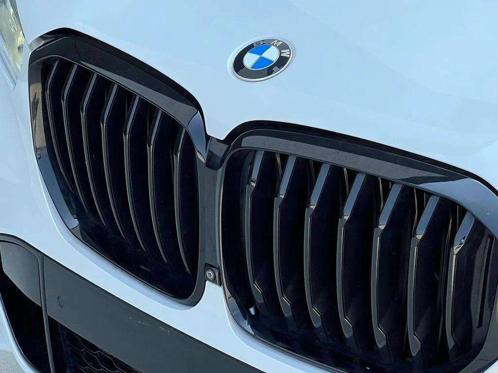 Used 2020 BMW X5 M50i w/ Executive Package AWD/4WD image 37